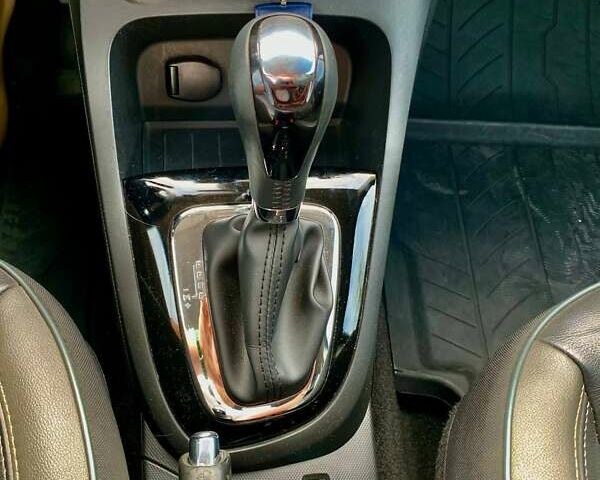 Коричневий Рено Каптур, об'ємом двигуна 1.2 л та пробігом 69 тис. км за 13900 $, фото 9 на Automoto.ua