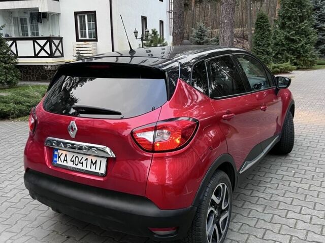 Красный Рено Каптур, объемом двигателя 0 л и пробегом 3 тыс. км за 11100 $, фото 3 на Automoto.ua