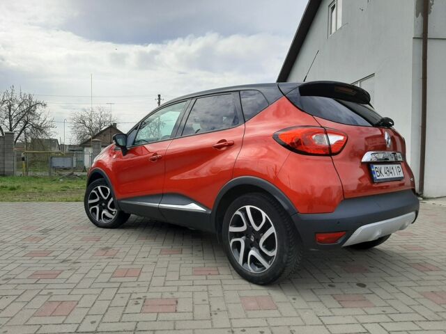 Красный Рено Каптур, объемом двигателя 1.5 л и пробегом 245 тыс. км за 11300 $, фото 4 на Automoto.ua