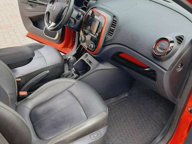 Красный Рено Каптур, объемом двигателя 1.5 л и пробегом 245 тыс. км за 11300 $, фото 15 на Automoto.ua