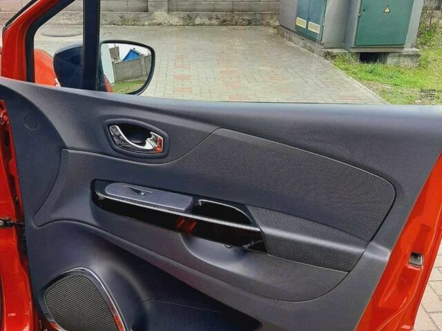 Красный Рено Каптур, объемом двигателя 1.5 л и пробегом 245 тыс. км за 11300 $, фото 14 на Automoto.ua