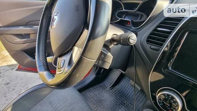 Червоний Рено Каптур, об'ємом двигуна 1.46 л та пробігом 168 тис. км за 15900 $, фото 19 на Automoto.ua