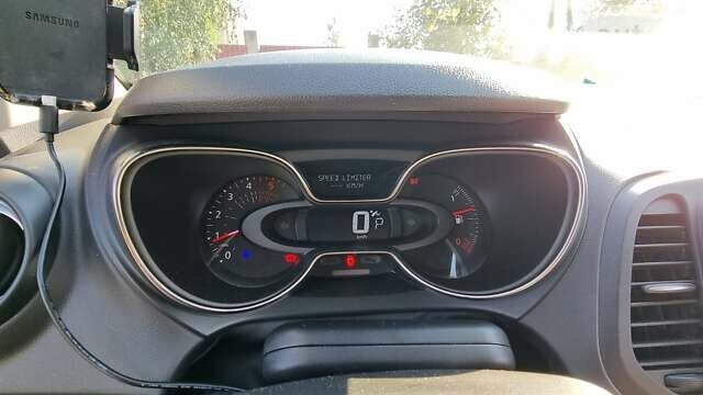 Червоний Рено Каптур, об'ємом двигуна 1.46 л та пробігом 168 тис. км за 15900 $, фото 12 на Automoto.ua