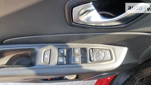 Червоний Рено Каптур, об'ємом двигуна 1.46 л та пробігом 168 тис. км за 15900 $, фото 18 на Automoto.ua