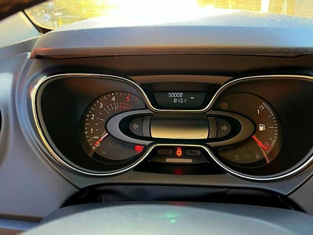 Червоний Рено Каптур, об'ємом двигуна 1.5 л та пробігом 50 тис. км за 17000 $, фото 8 на Automoto.ua