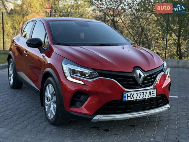 Красный Рено Каптур, объемом двигателя 1.3 л и пробегом 27 тыс. км за 19299 $, фото 21 на Automoto.ua