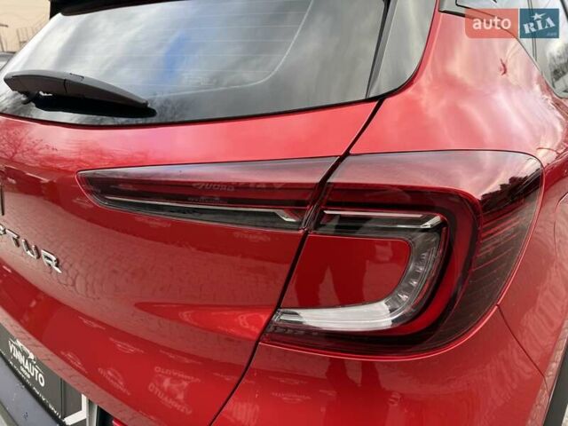 Красный Рено Каптур, объемом двигателя 1.3 л и пробегом 28 тыс. км за 18500 $, фото 38 на Automoto.ua