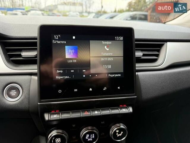 Красный Рено Каптур, объемом двигателя 1.3 л и пробегом 28 тыс. км за 18500 $, фото 68 на Automoto.ua