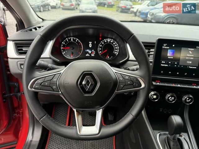 Красный Рено Каптур, объемом двигателя 1.3 л и пробегом 28 тыс. км за 18500 $, фото 61 на Automoto.ua
