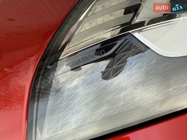 Красный Рено Каптур, объемом двигателя 1.3 л и пробегом 28 тыс. км за 18500 $, фото 30 на Automoto.ua