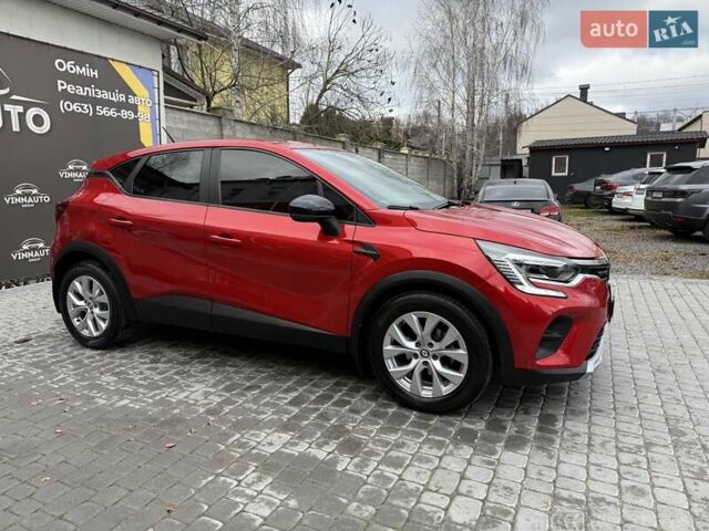 Красный Рено Каптур, объемом двигателя 1.3 л и пробегом 28 тыс. км за 18500 $, фото 12 на Automoto.ua