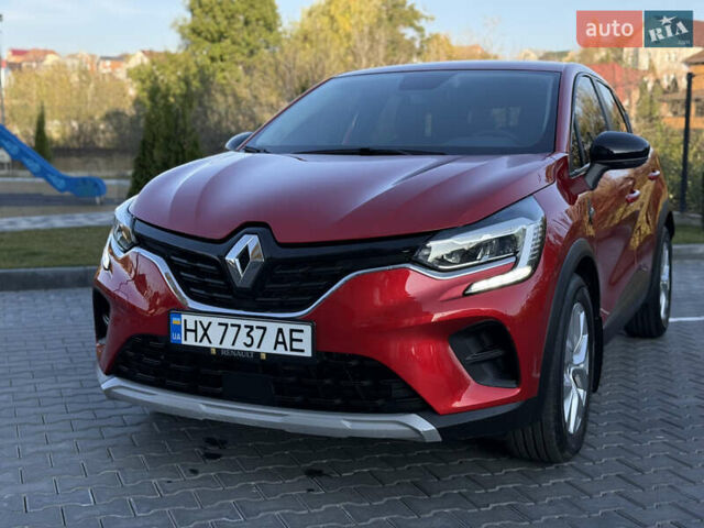 Красный Рено Каптур, объемом двигателя 1.3 л и пробегом 27 тыс. км за 19299 $, фото 18 на Automoto.ua