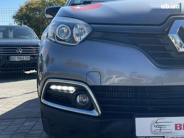 Рено Каптур, объемом двигателя 1.5 л и пробегом 225 тыс. км за 13155 $, фото 5 на Automoto.ua