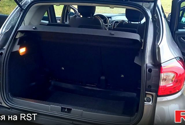 Рено Каптур, объемом двигателя 1.2 л и пробегом 0 тыс. км за 13500 $, фото 2 на Automoto.ua