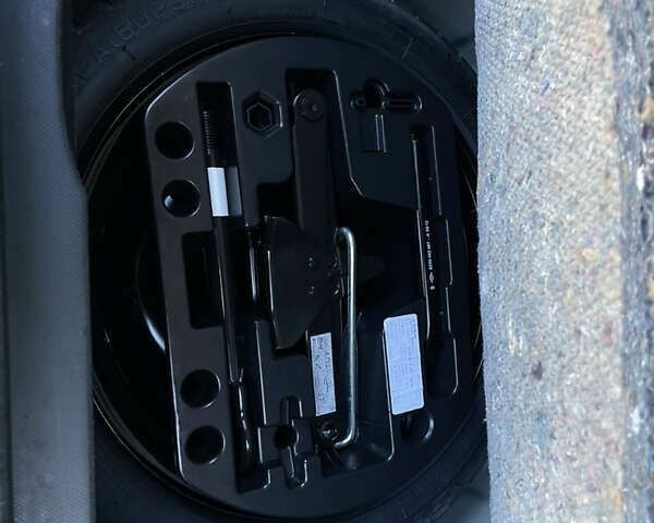 Рено Каптур, объемом двигателя 1.5 л и пробегом 225 тыс. км за 13155 $, фото 28 на Automoto.ua