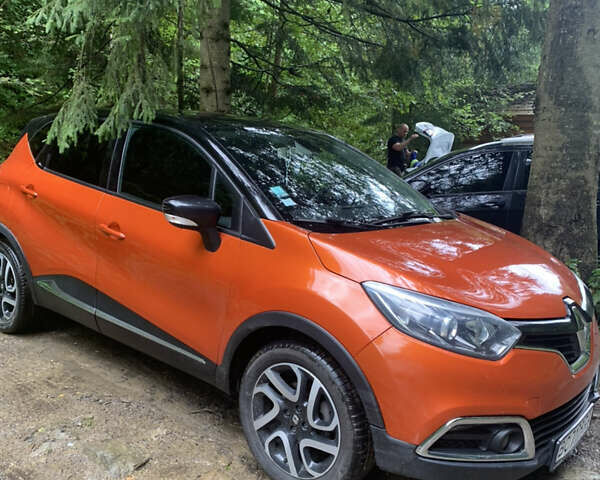 Рено Каптур, объемом двигателя 1.2 л и пробегом 138 тыс. км за 11200 $, фото 110 на Automoto.ua