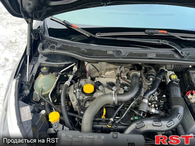 Рено Каптур, объемом двигателя 1.2 л и пробегом 124 тыс. км за 10499 $, фото 13 на Automoto.ua