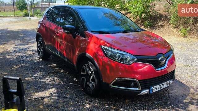 Рено Каптур, объемом двигателя 1.46 л и пробегом 109 тыс. км за 12900 $, фото 7 на Automoto.ua