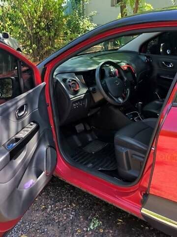 Рено Каптур, объемом двигателя 1.46 л и пробегом 109 тыс. км за 12900 $, фото 1 на Automoto.ua
