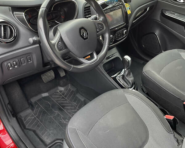 Рено Каптур, об'ємом двигуна 1.46 л та пробігом 88 тис. км за 13950 $, фото 6 на Automoto.ua