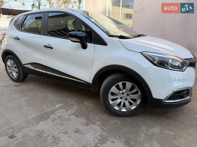 Рено Каптур, объемом двигателя 0 л и пробегом 228 тыс. км за 11200 $, фото 9 на Automoto.ua