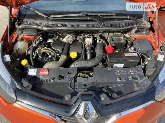 Рено Каптур, объемом двигателя 1.46 л и пробегом 77 тыс. км за 14900 $, фото 2 на Automoto.ua