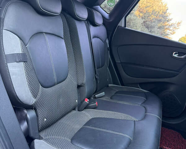 Рено Каптур, объемом двигателя 1.5 л и пробегом 87 тыс. км за 14900 $, фото 33 на Automoto.ua