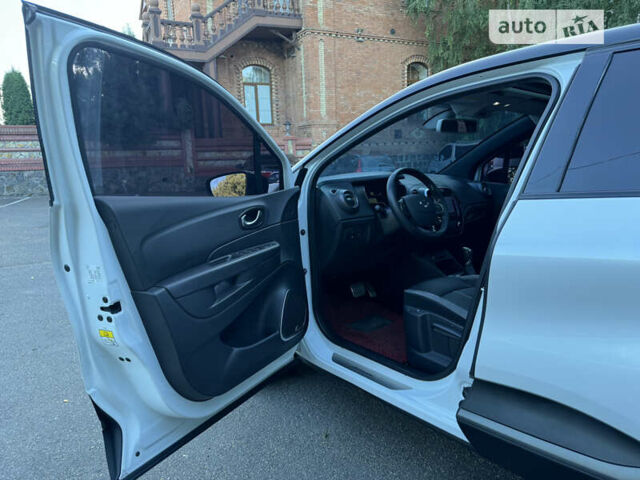 Рено Каптур, объемом двигателя 1.5 л и пробегом 87 тыс. км за 14900 $, фото 19 на Automoto.ua