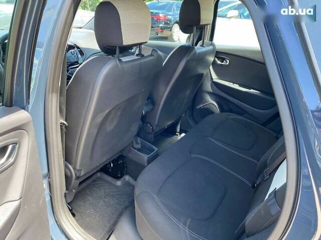 Рено Каптур, объемом двигателя 1.5 л и пробегом 220 тыс. км за 11900 $, фото 7 на Automoto.ua