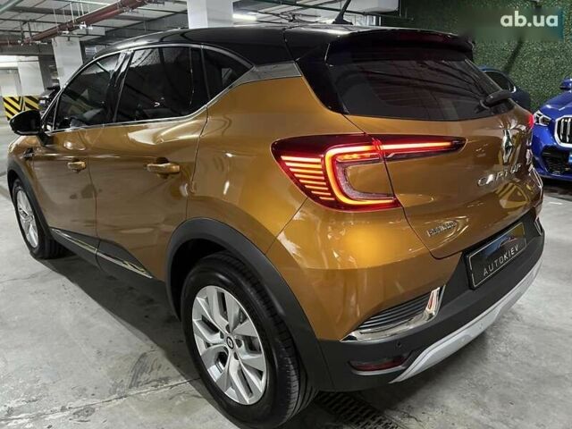 Рено Каптур, объемом двигателя 1.3 л и пробегом 18 тыс. км за 19600 $, фото 5 на Automoto.ua