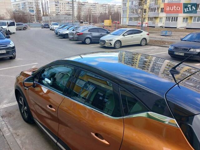 Рено Каптур, объемом двигателя 1.33 л и пробегом 46 тыс. км за 19439 $, фото 7 на Automoto.ua