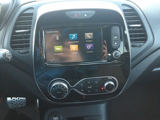 Желтый Рено Каптур, объемом двигателя 1.2 л и пробегом 63 тыс. км за 333 $, фото 20 на Automoto.ua