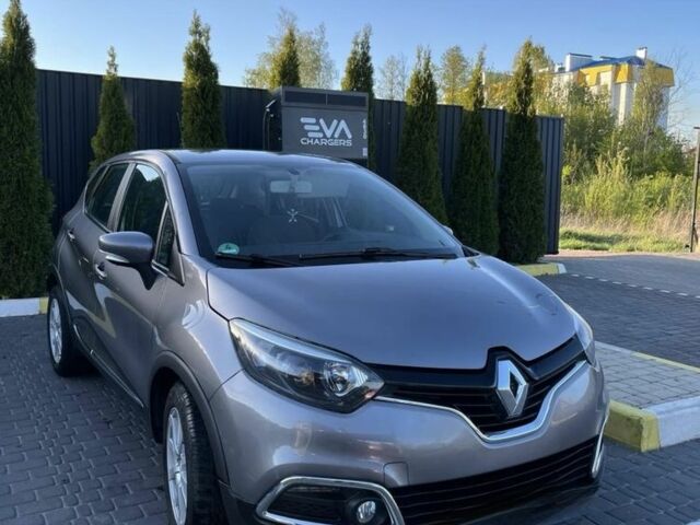 Серый Рено Каптур, объемом двигателя 1.5 л и пробегом 147 тыс. км за 8999 $, фото 5 на Automoto.ua