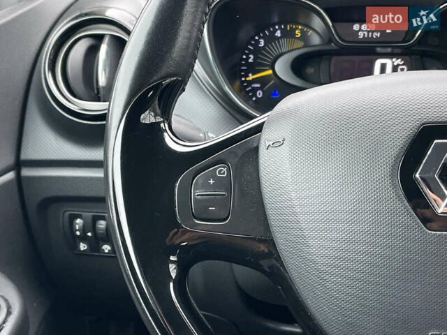 Сірий Рено Каптур, об'ємом двигуна 1.46 л та пробігом 182 тис. км за 10490 $, фото 19 на Automoto.ua