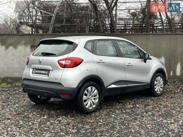 Сірий Рено Каптур, об'ємом двигуна 1.46 л та пробігом 182 тис. км за 10490 $, фото 9 на Automoto.ua
