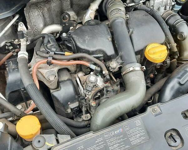 Сірий Рено Каптур, об'ємом двигуна 1.46 л та пробігом 173 тис. км за 11450 $, фото 26 на Automoto.ua