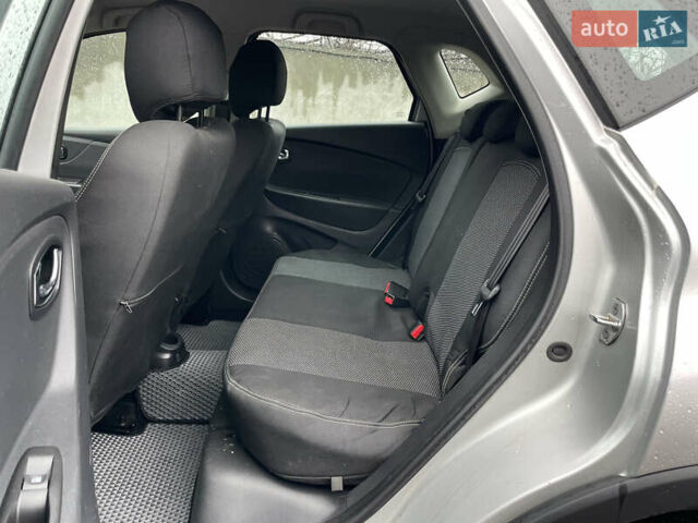 Сірий Рено Каптур, об'ємом двигуна 1.46 л та пробігом 182 тис. км за 10490 $, фото 13 на Automoto.ua