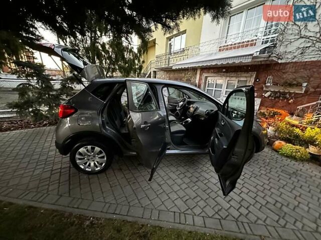 Сірий Рено Каптур, об'ємом двигуна 1.5 л та пробігом 155 тис. км за 11500 $, фото 21 на Automoto.ua