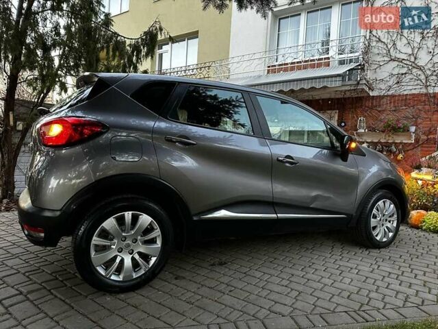 Сірий Рено Каптур, об'ємом двигуна 1.5 л та пробігом 155 тис. км за 11500 $, фото 3 на Automoto.ua