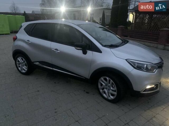 Серый Рено Каптур, объемом двигателя 1.46 л и пробегом 108 тыс. км за 12100 $, фото 5 на Automoto.ua