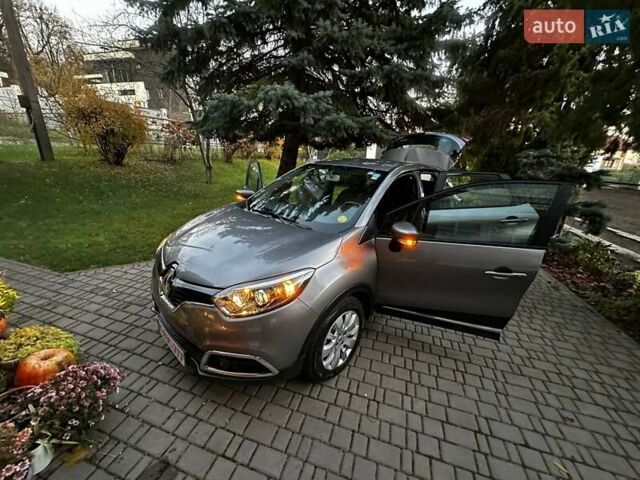 Сірий Рено Каптур, об'ємом двигуна 1.5 л та пробігом 155 тис. км за 11500 $, фото 28 на Automoto.ua