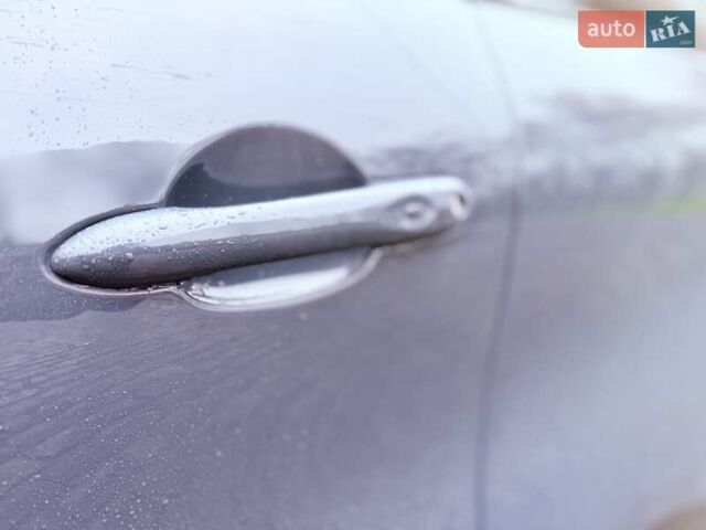 Серый Рено Каптур, объемом двигателя 1.46 л и пробегом 50 тыс. км за 14900 $, фото 18 на Automoto.ua