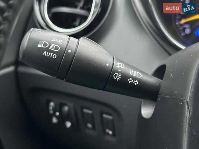 Сірий Рено Каптур, об'ємом двигуна 1.2 л та пробігом 179 тис. км за 11990 $, фото 22 на Automoto.ua