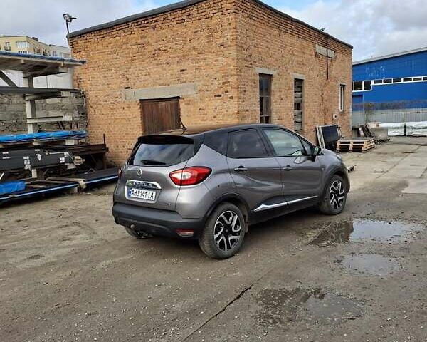 Серый Рено Каптур, объемом двигателя 1.5 л и пробегом 216 тыс. км за 12500 $, фото 6 на Automoto.ua