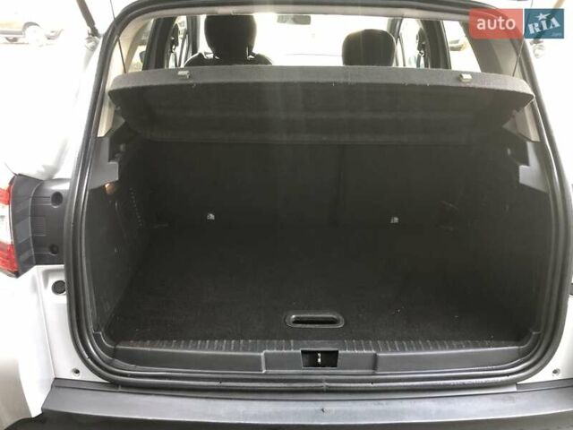 Сірий Рено Каптур, об'ємом двигуна 1.5 л та пробігом 172 тис. км за 12499 $, фото 25 на Automoto.ua