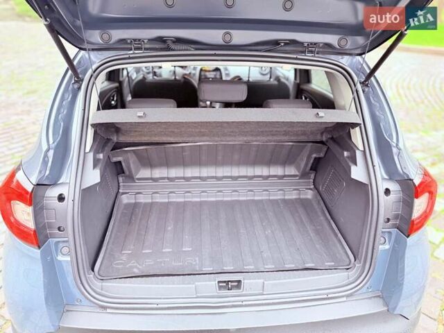 Серый Рено Каптур, объемом двигателя 1.46 л и пробегом 50 тыс. км за 14900 $, фото 15 на Automoto.ua