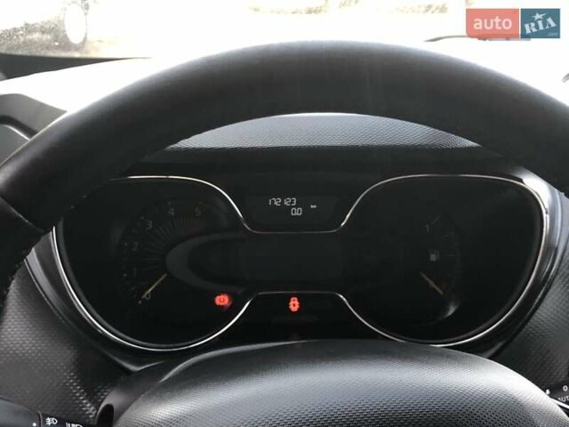 Сірий Рено Каптур, об'ємом двигуна 1.5 л та пробігом 172 тис. км за 12499 $, фото 12 на Automoto.ua