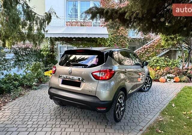 Рено Каптур 2016 в Львове на Automoto.ua Серый Рено Каптур, объемом двигателя 1.2 л и пробегом 80 тыс. км за 10700 $, фото 17 на Automoto.ua