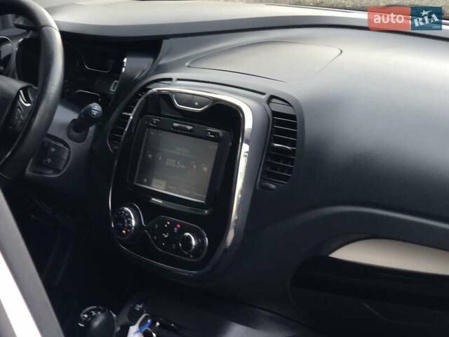 Сірий Рено Каптур, об'ємом двигуна 1.5 л та пробігом 172 тис. км за 12499 $, фото 16 на Automoto.ua