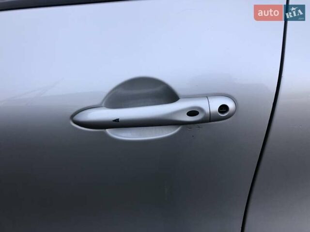 Сірий Рено Каптур, об'ємом двигуна 1.5 л та пробігом 172 тис. км за 12499 $, фото 20 на Automoto.ua